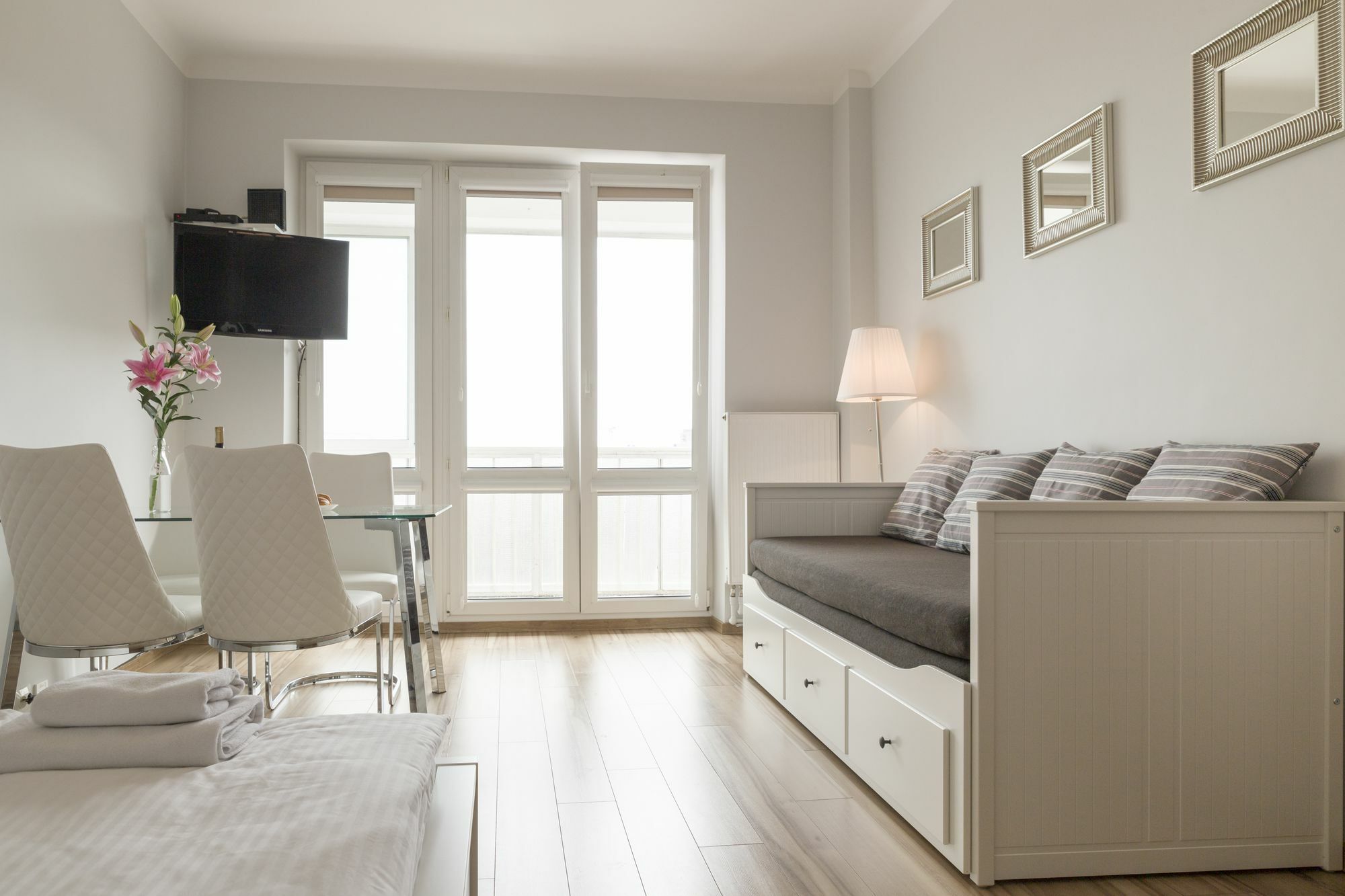 Smolna Apartments By City Quality Warschau Buitenkant foto